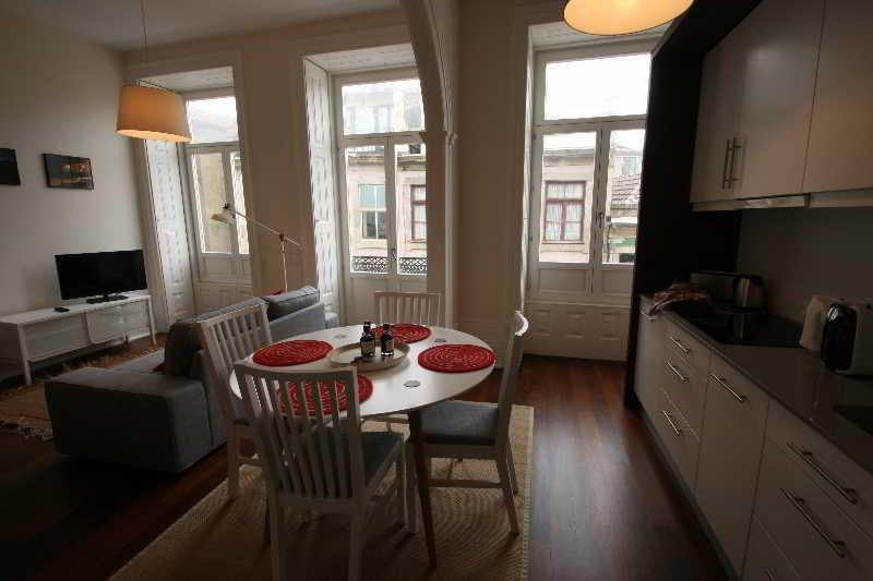 Rva - Beachside Apartments Порту Экстерьер фото